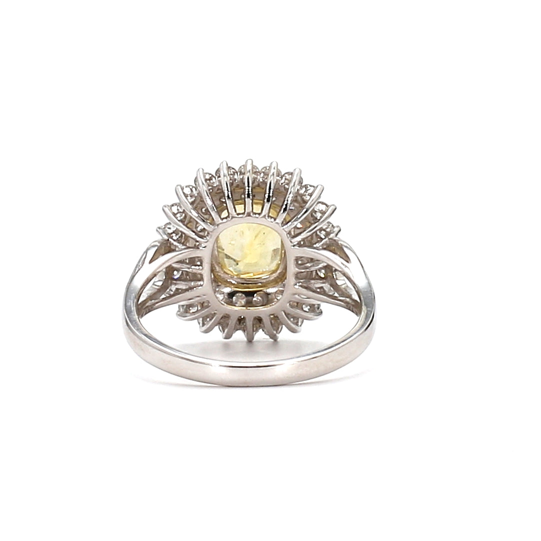 18K Diamond and Rectangular Yellow Sapphire Ring – A Bold Statement of Luxury