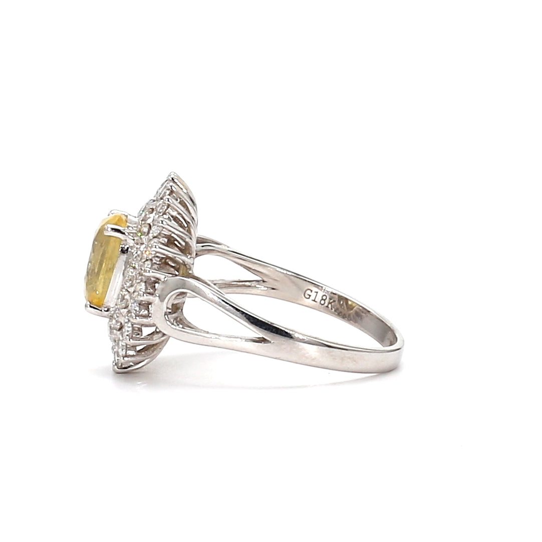 18K Diamond and Rectangular Yellow Sapphire Ring – A Bold Statement of Luxury