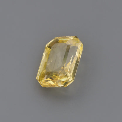 Yellow Sapphire Gemstone - Excellent Brilliance & Durability