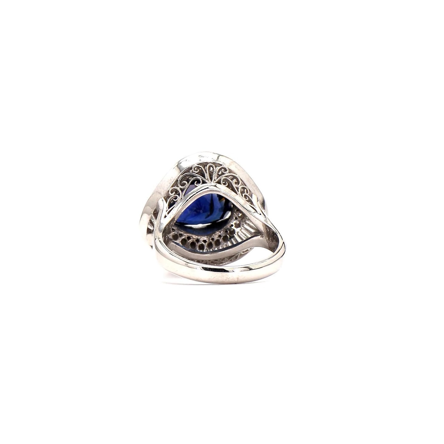 High-Impact Cocktail Rings: Bold Sapphire and Baguette Design
