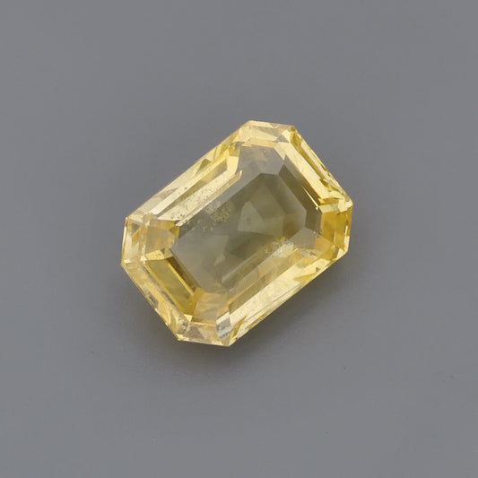 Yellow Sapphire Gemstone - Excellent Brilliance & Durability