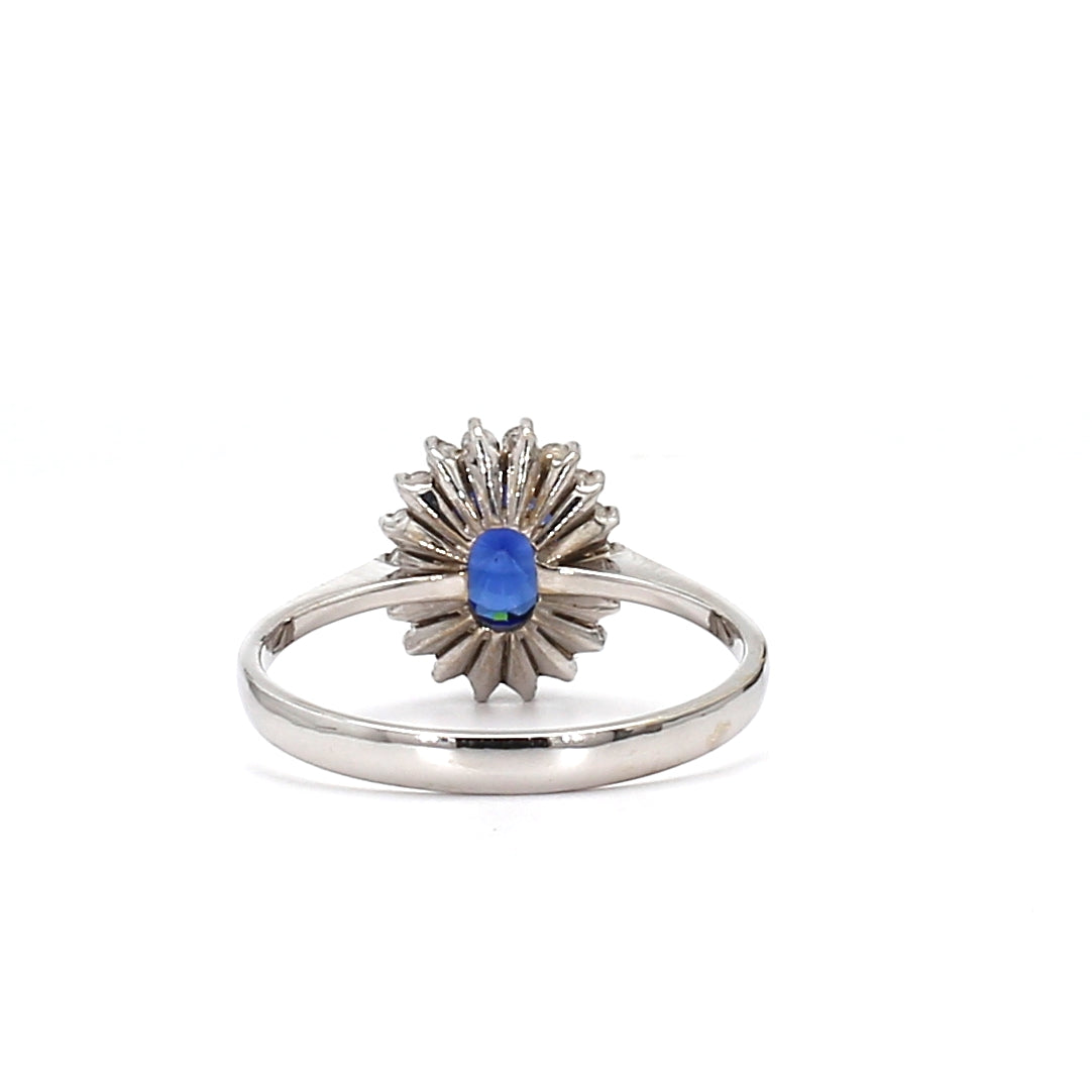 Blue Sapphire Ring – Classic Sophistication in Deep Blue