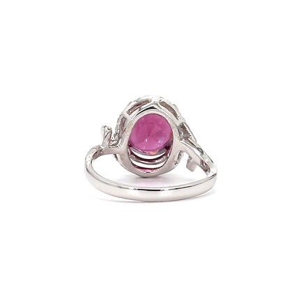 Round Tourmaline and Diamond Rin – A Classic Union of Passion and Brilliance