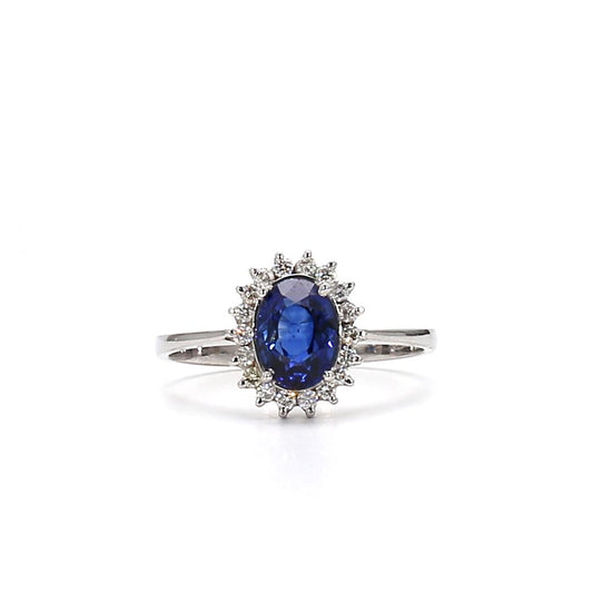 Blue Sapphire Ring – Classic Sophistication in Deep Blue